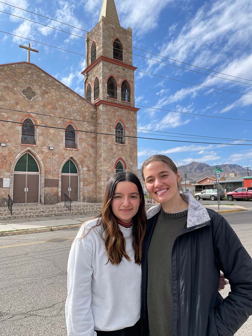 UMass Amherst Newman Center Volunteers in El Paso - March 2023