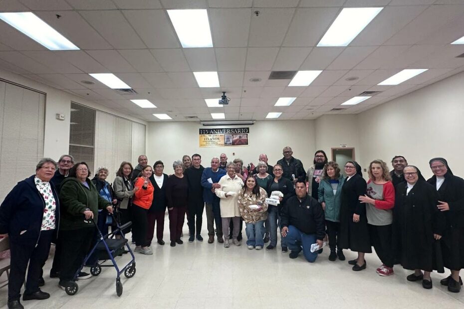 The Assumptionists’ community in El Paso is happy to welcome father Chi Ai, Provincial Superior for his visit. In fact, this Assumptionists’ community in El Paso is in charge of two parishes, St Francis Xavier and Guardian Angel.