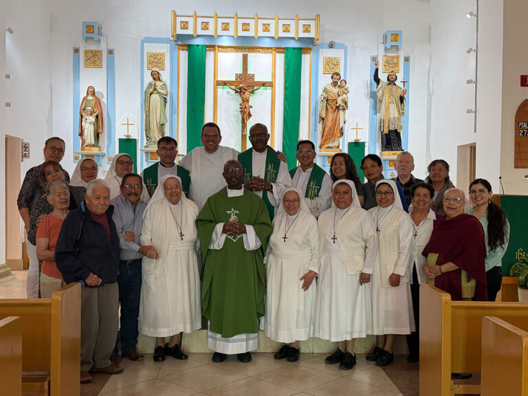 Superior General and Provincial Visit the Assumptionist Mission in El Paso